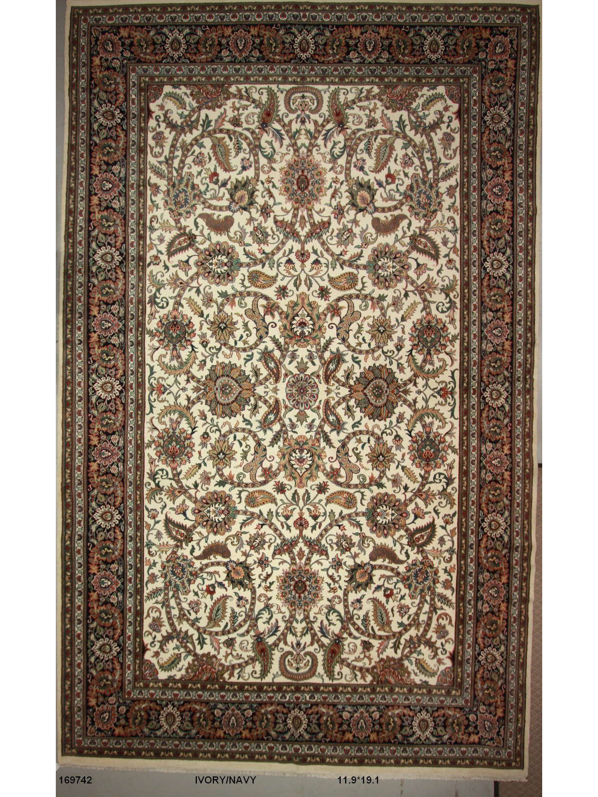 Traditional Ivory SK Oversize Square Hand Knotted Area Rug from India