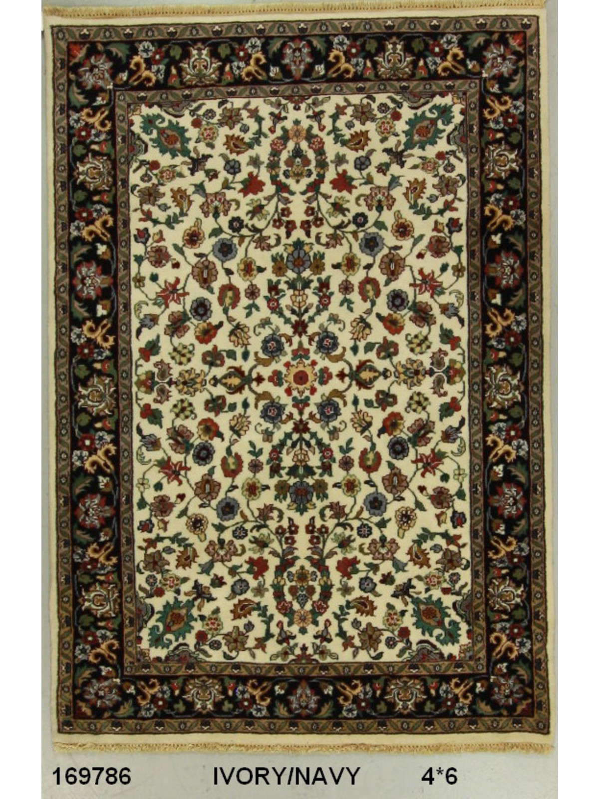 Traditional Ivory SK 4x6 Hand Knotted Area Rug from India