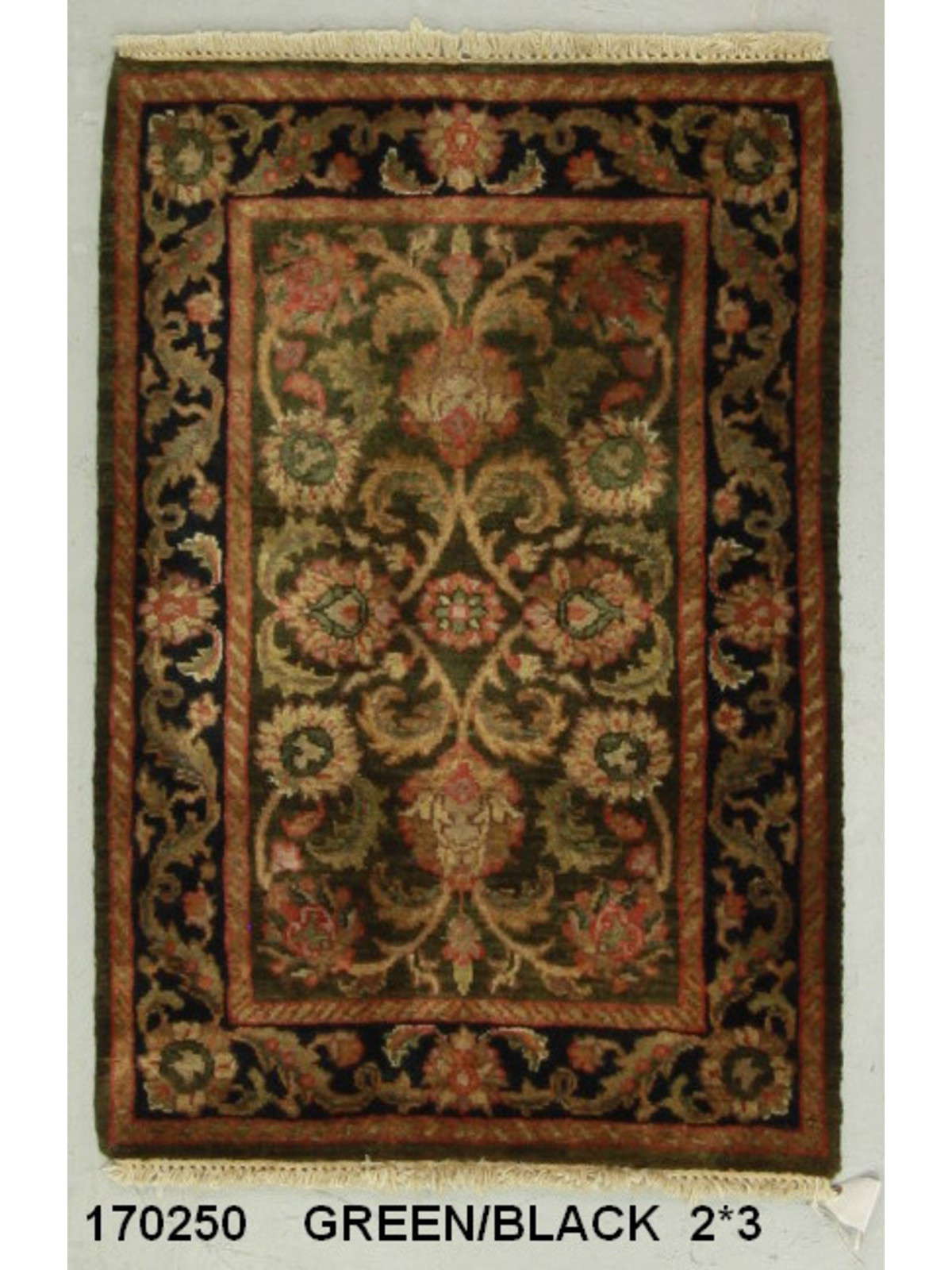 Traditional Green SK 2x3 Hand Knotted Area Rug from India