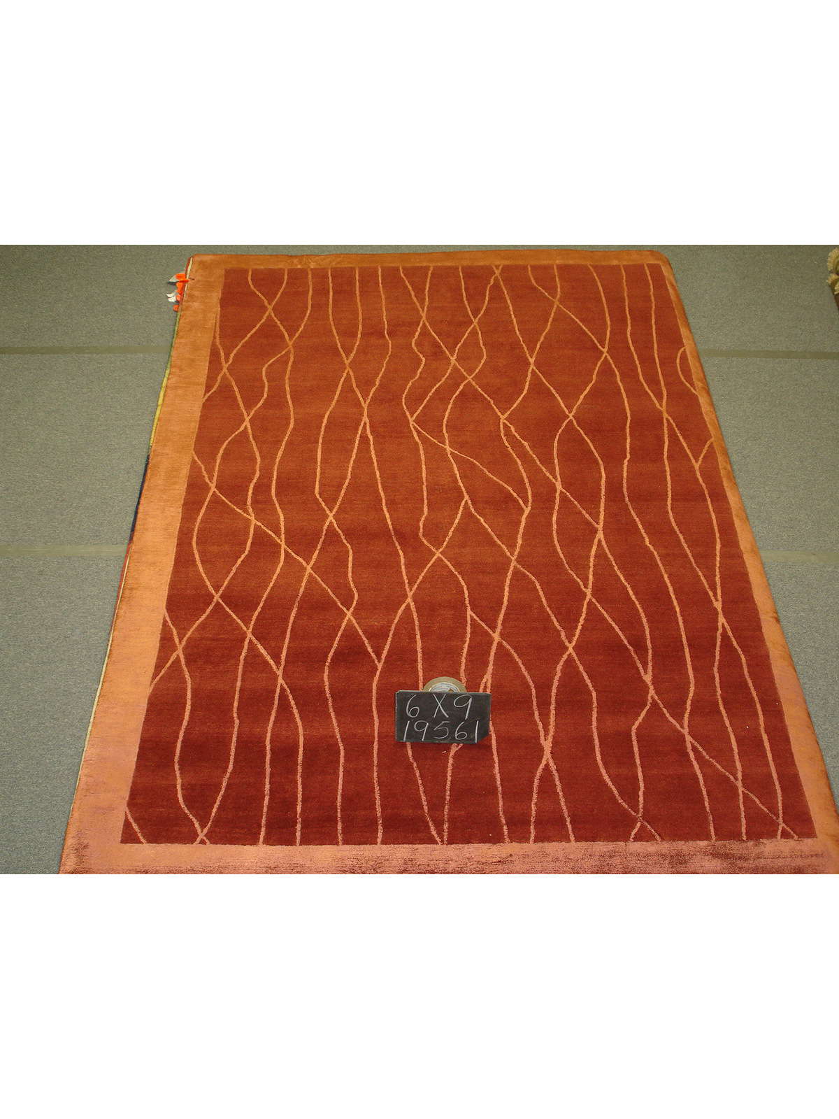 Traditional Red KI-2050SK 6x9 Hand Knotted Area Rug from India