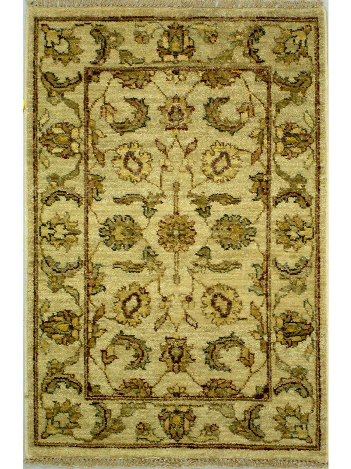 Traditional Ivory 408 2x3 Hand Knotted Area Rug from India