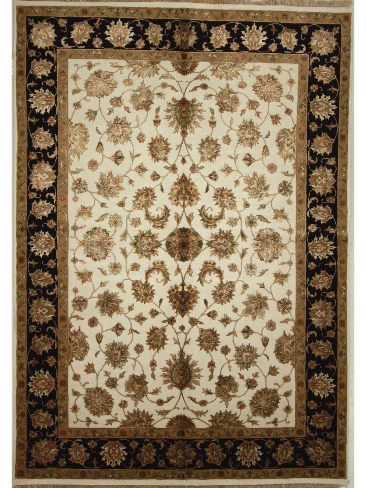 Traditional Beige BC-2006 5x7 Hand Knotted Area Rug from India