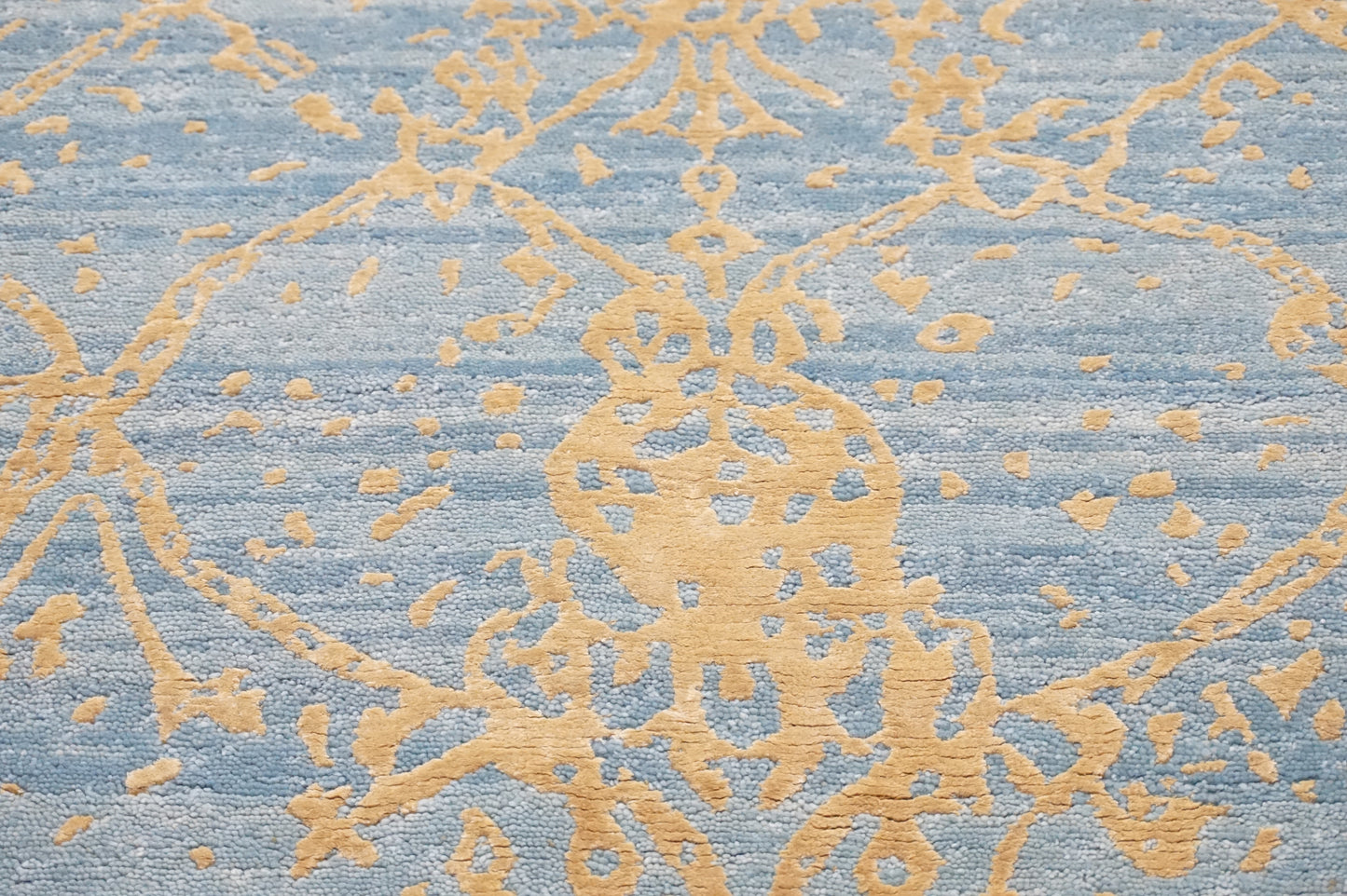 Traditional L.Blue BD-AO 3x5 Hand Knotted Area Rug from India