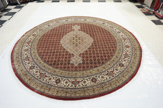 Traditional Red MAHI 8ft Round Hand Knotted Area Rug from India
