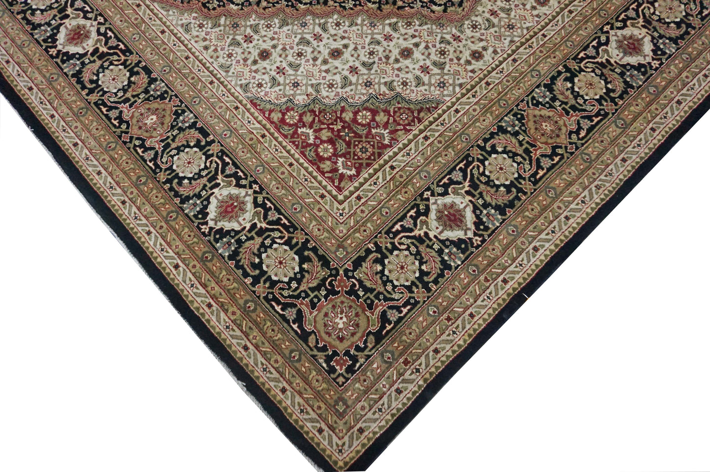 Traditional Blac MAHI 8x10 Hand Knotted Area Rug from India