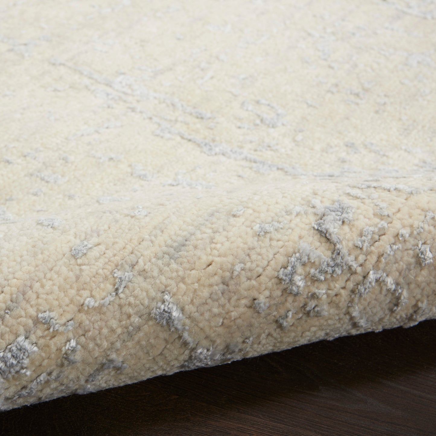 Nourison Home Luna Lun01 Area Rugs Collection