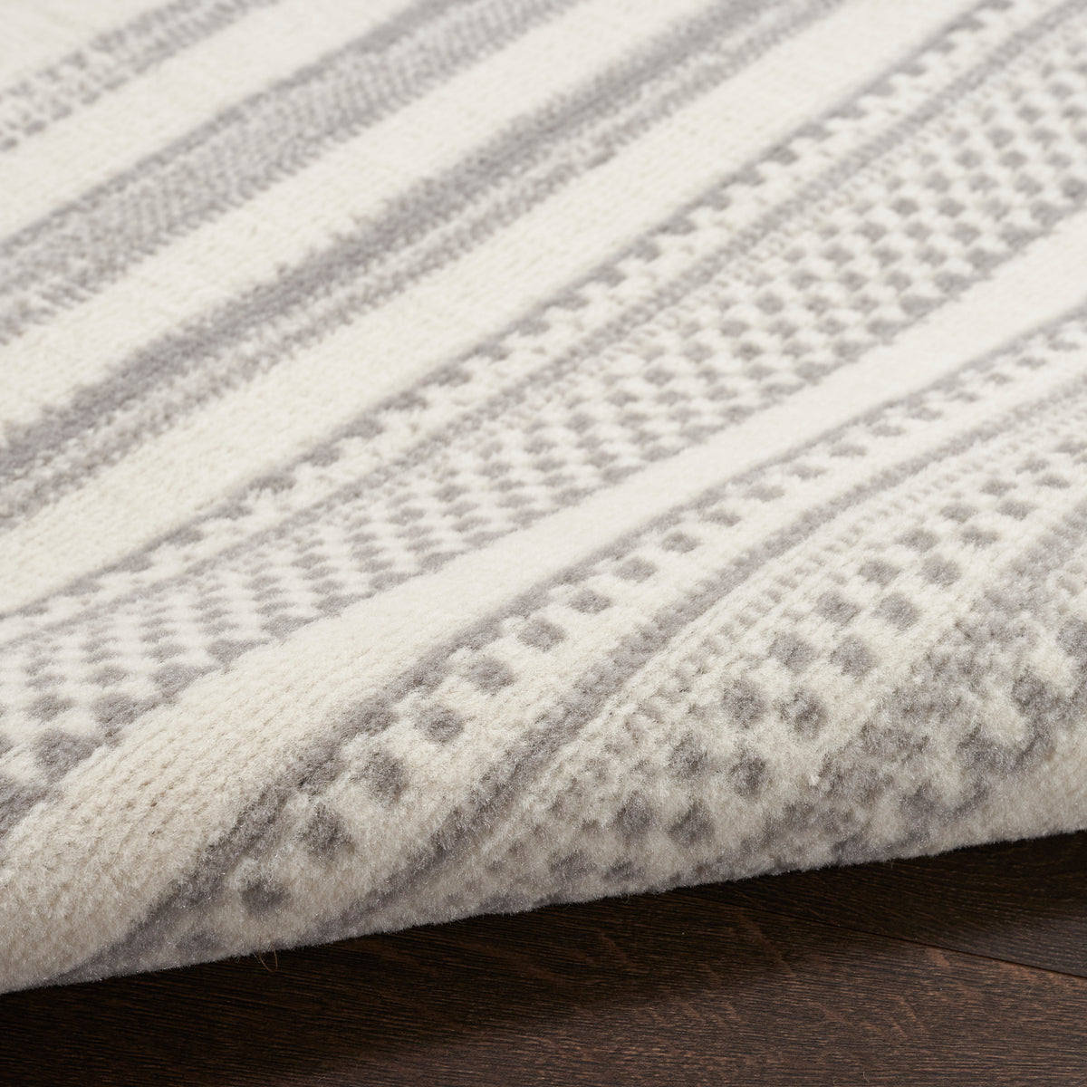 Nourison Home Grafix Grf41 Area Rugs Collection