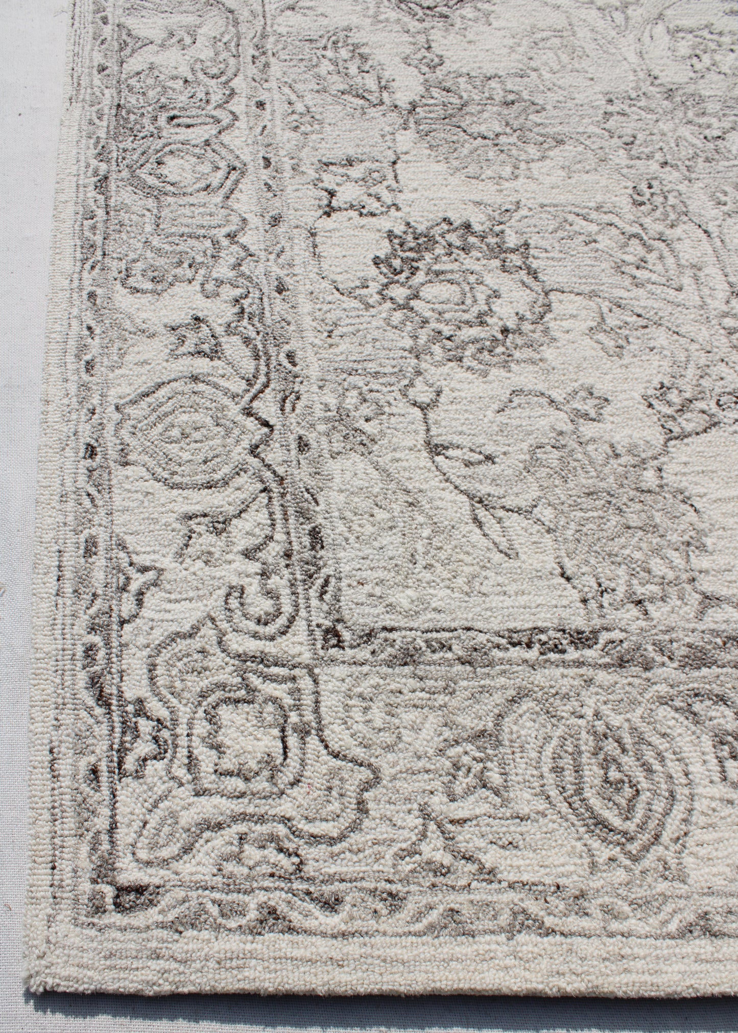 Dynamic Rugs Legend 7490 Area Rug