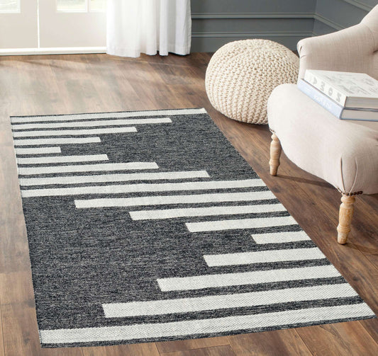 Dynamic Oak 8372 Ivory-Charcoa Area Rug Collection