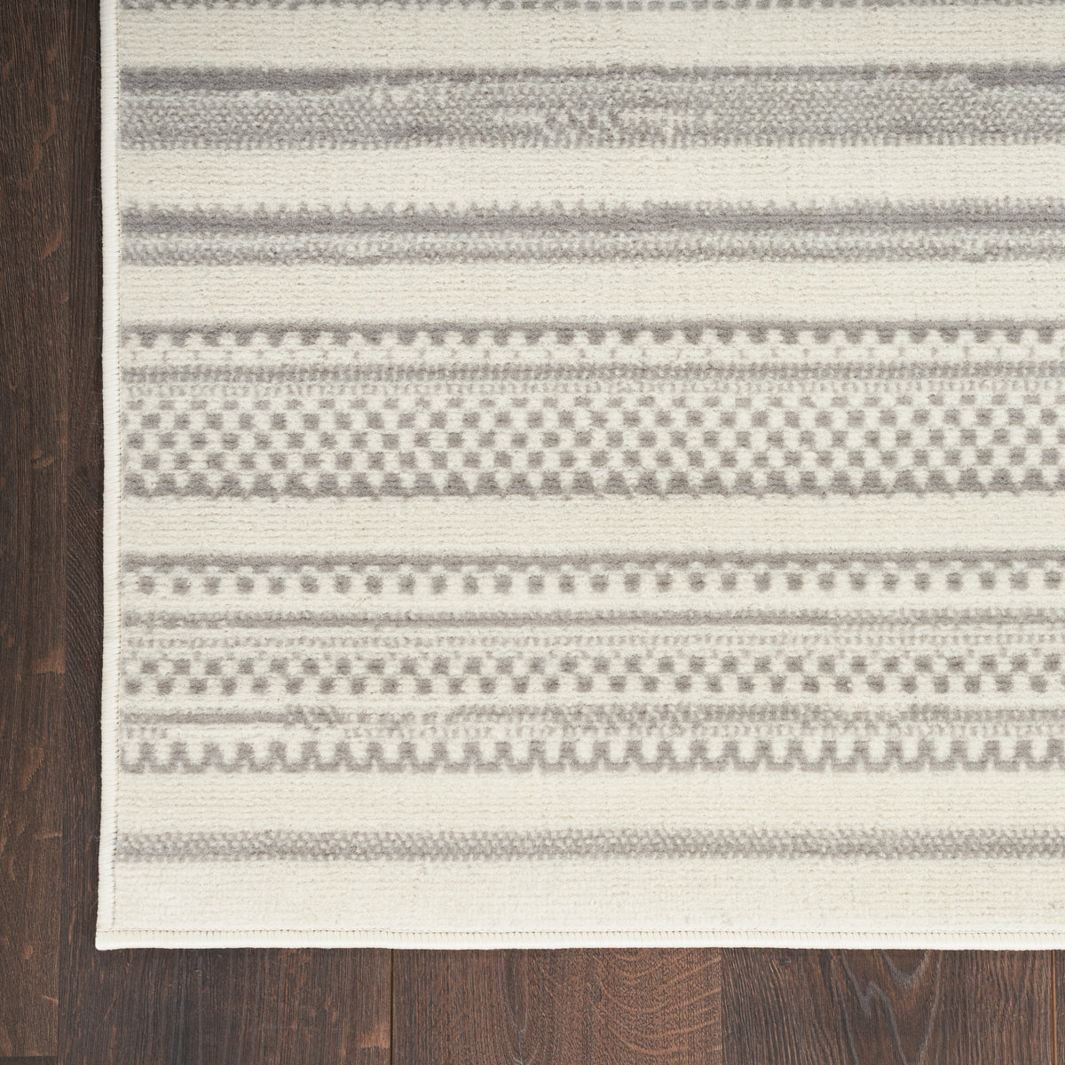Nourison Home Grafix Grf41 Area Rugs Collection
