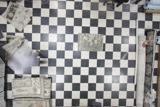 Traditional Brown AT-175 2x3 Hand Knotted Area Rug from India