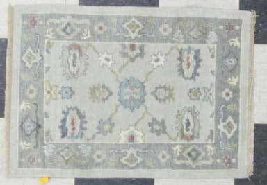 Traditional Silver AT-177 2x3 Hand Knotted Area Rug from India
