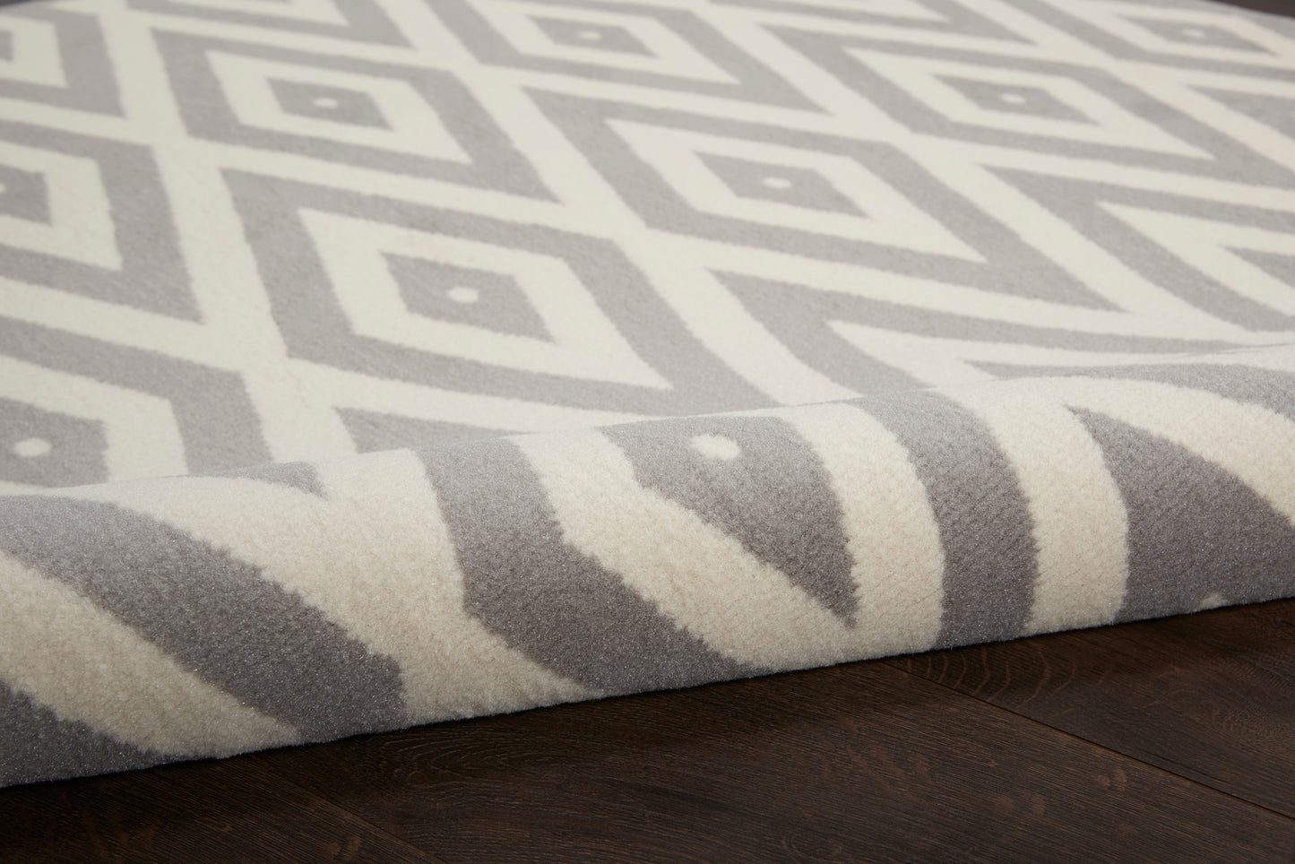 Nourison Home Grafix Grf18 Area Rugs Collection