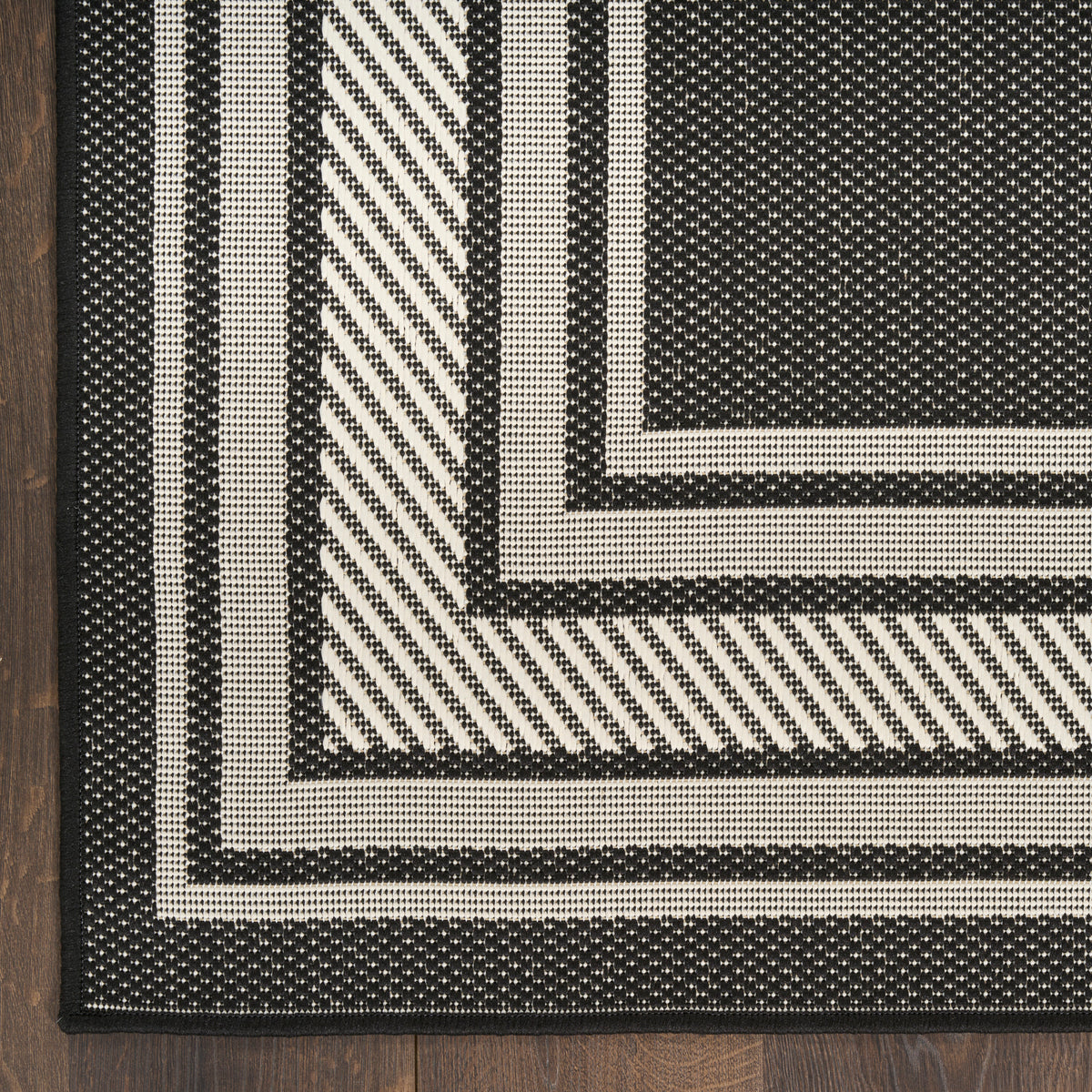 Nourison Home Horizon Indoor/Outdoor Hoz03 Area Rugs Collection