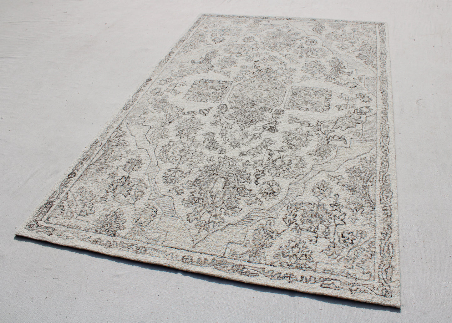 Dynamic Rugs Legend 7485 Area Rug