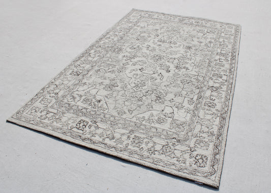 Dynamic Rugs Legend 7486 Area Rug