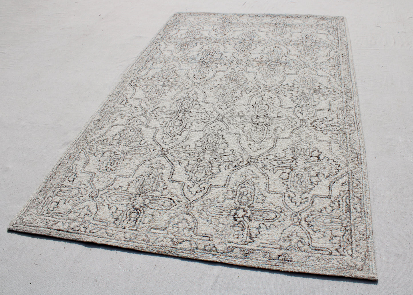 Dynamic Rugs Legend 7488 Area Rug
