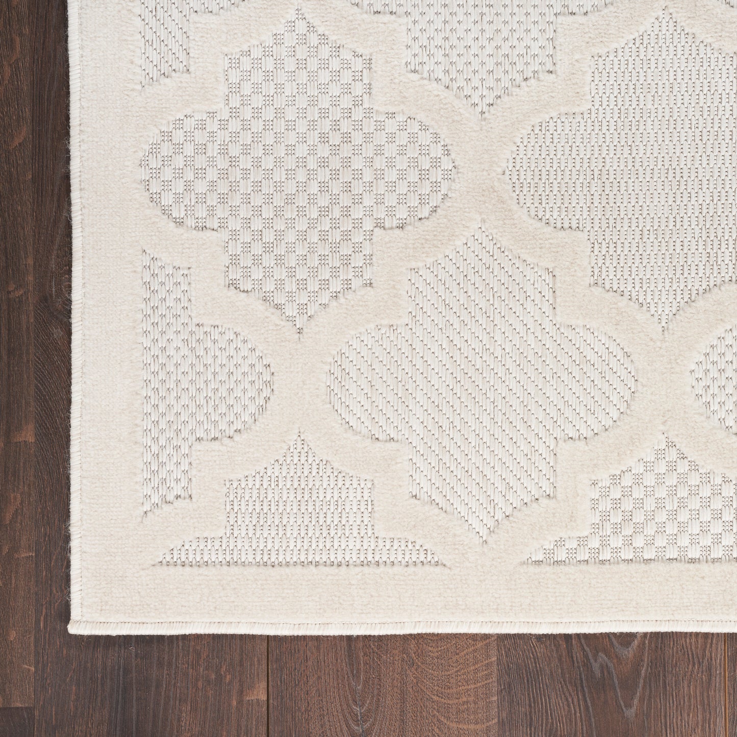 Nourison Home Easy Care Nes01 Area Rugs Collection