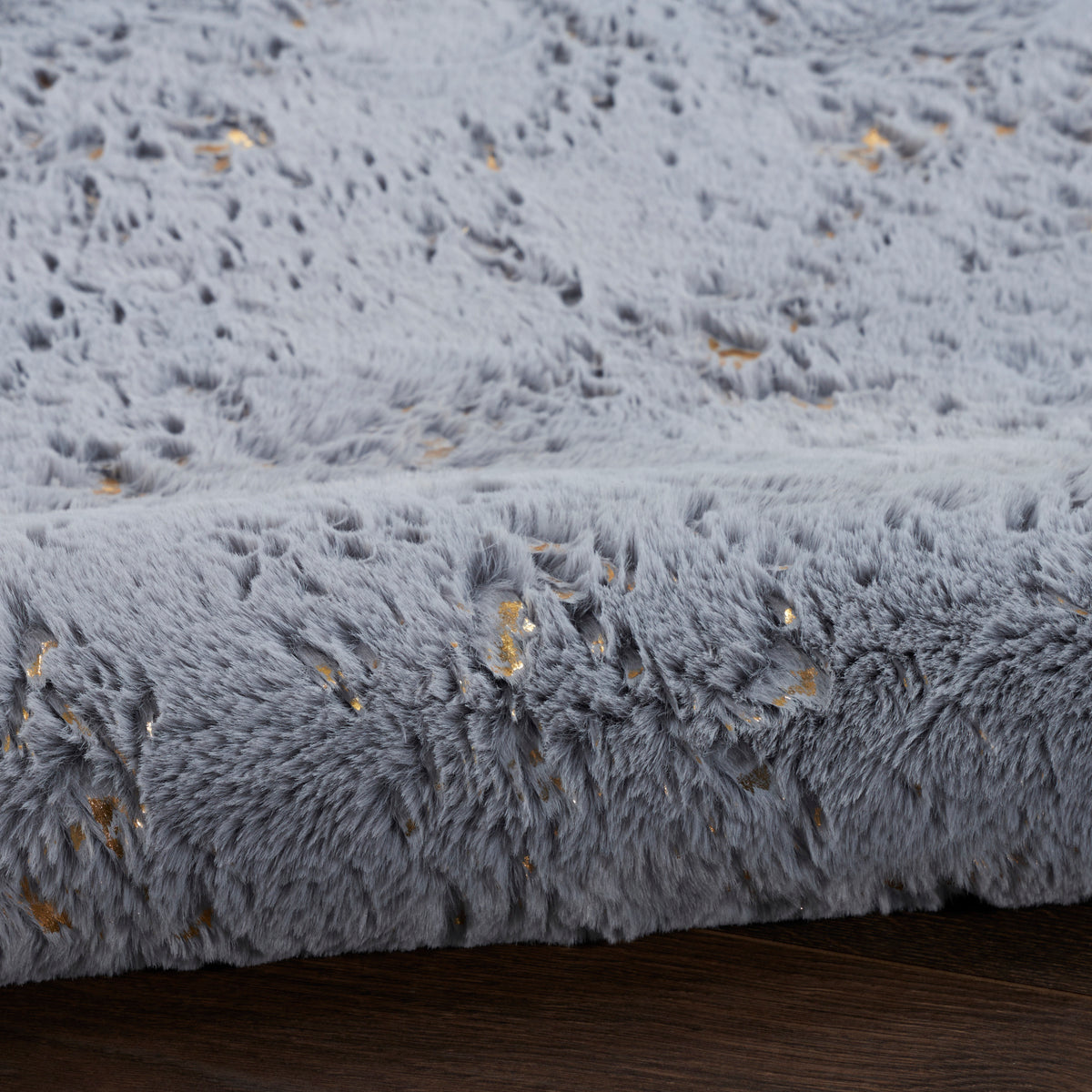 Nourison Home Cozy Shimmer Csh01 Area Rugs Collection