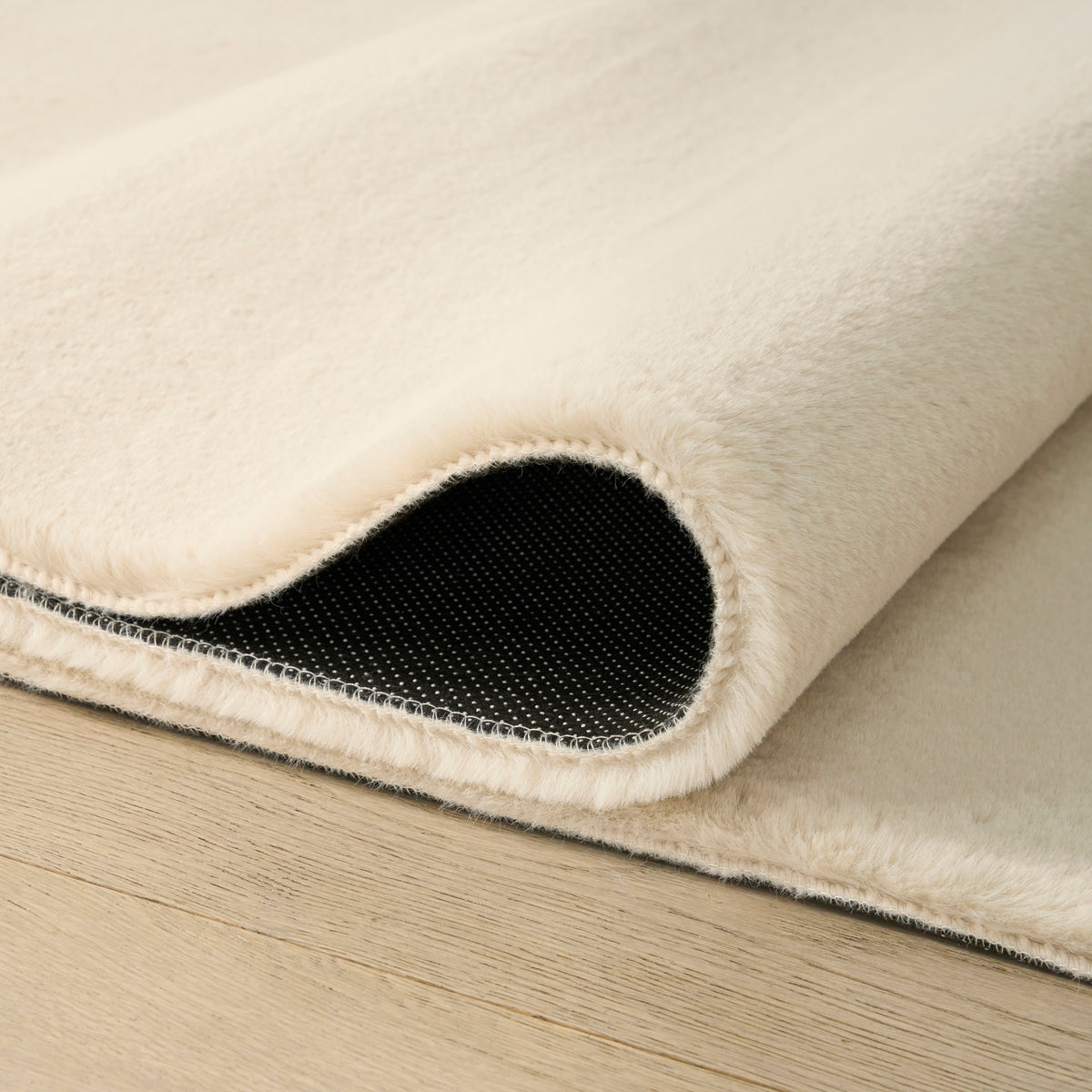 Nourison Home Soft Plush Rabbit Fur Sff01 Area Rugs Collection