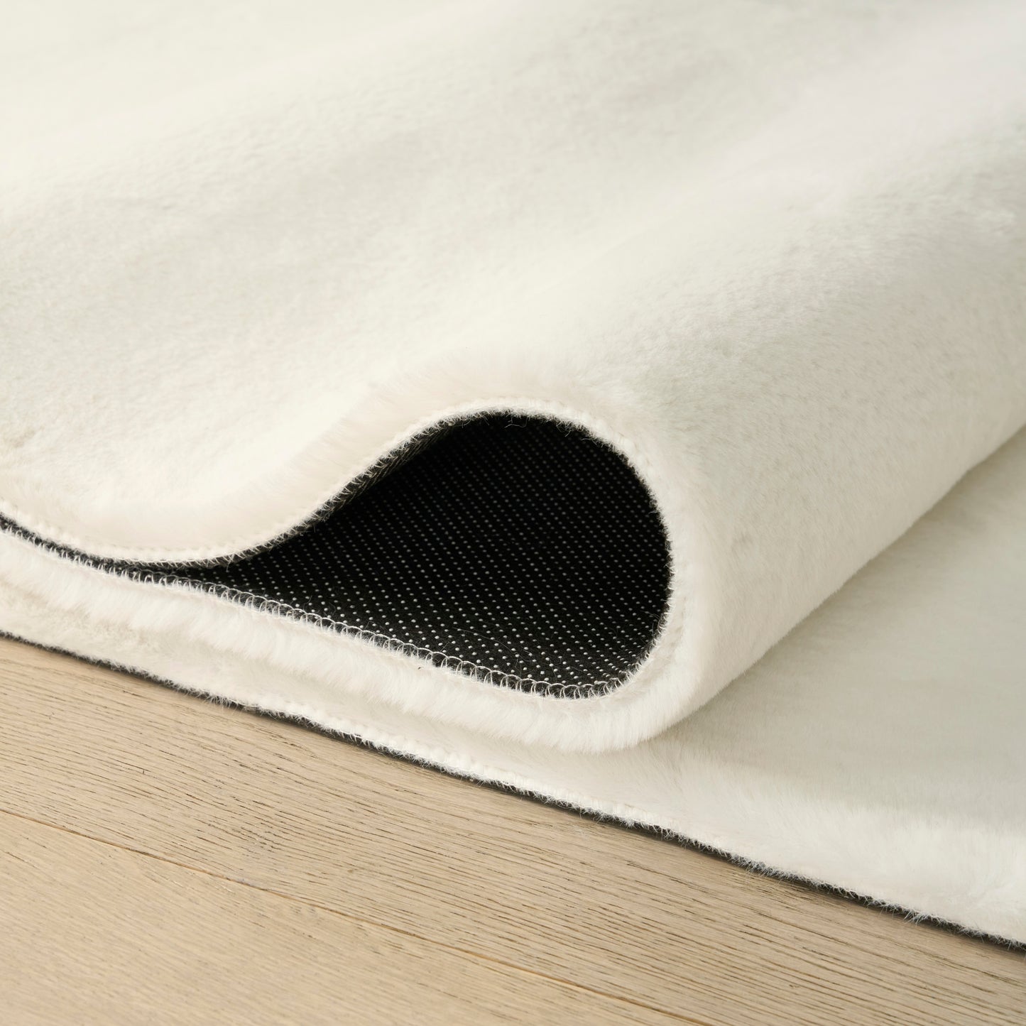 Nourison Home Soft Plush Rabbit Fur Sff01 Area Rugs Collection